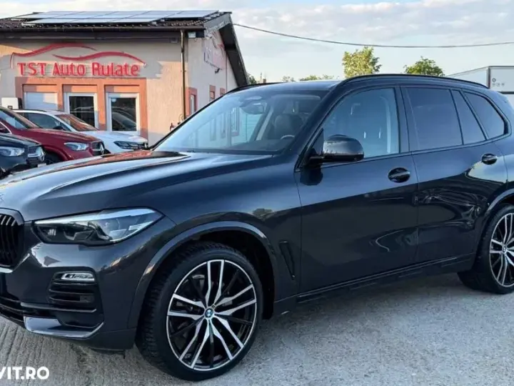 BMW X5 xDrive30d AT MHEV