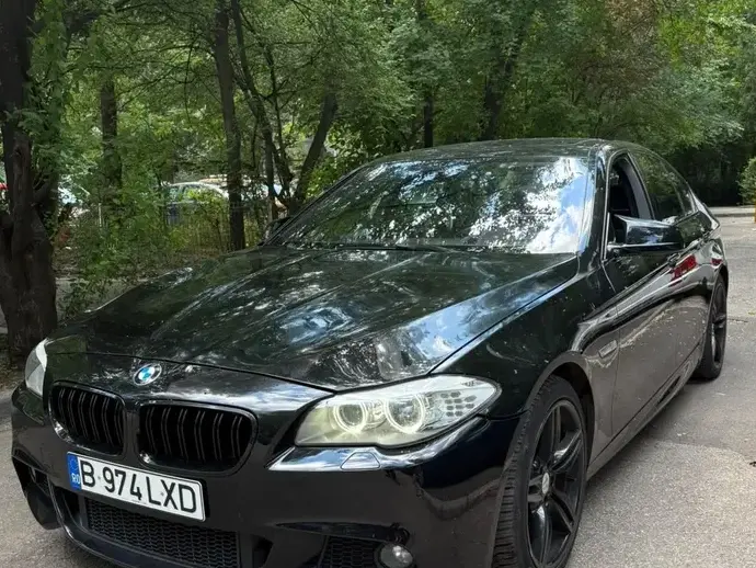 BMW Seria 5 F10/F11/F07 520d Aut.