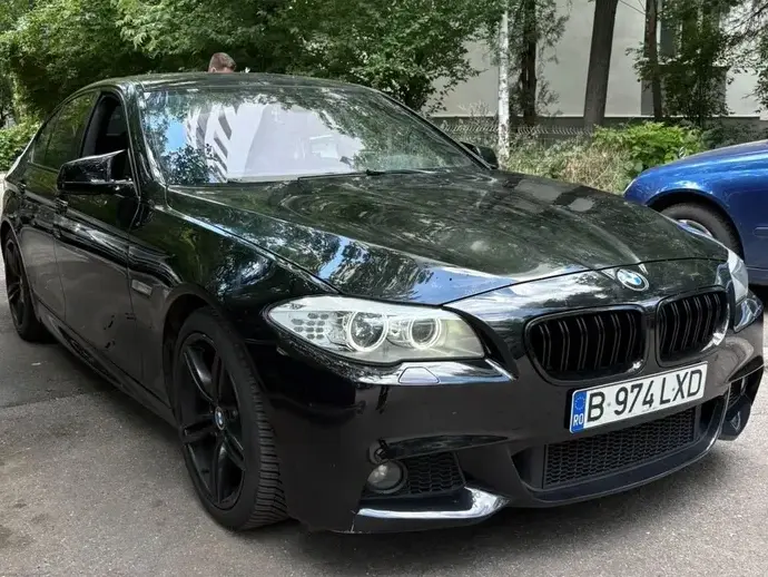 BMW Seria 5 F10/F11/F07 520d Aut.