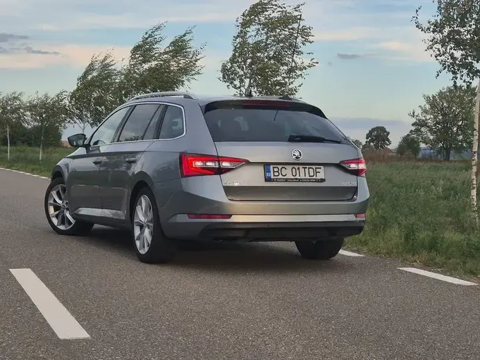 Škoda Superb III