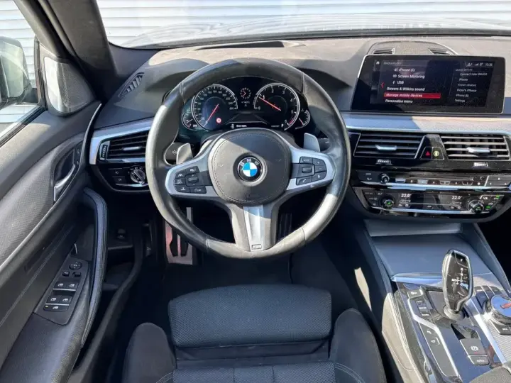 BMW Seria 5 G30/G31 530d xDrive Aut.