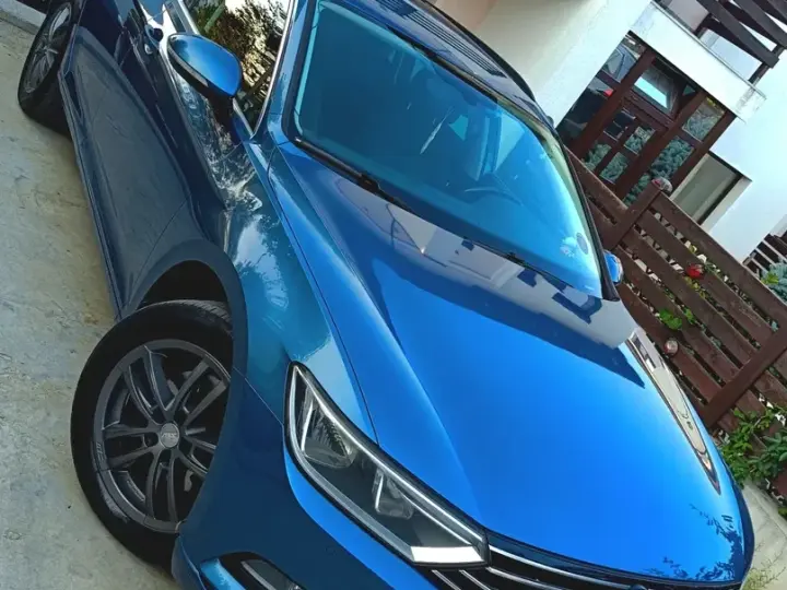 Volkswagen Passat B8 2.0 TDI DSG Comfortline