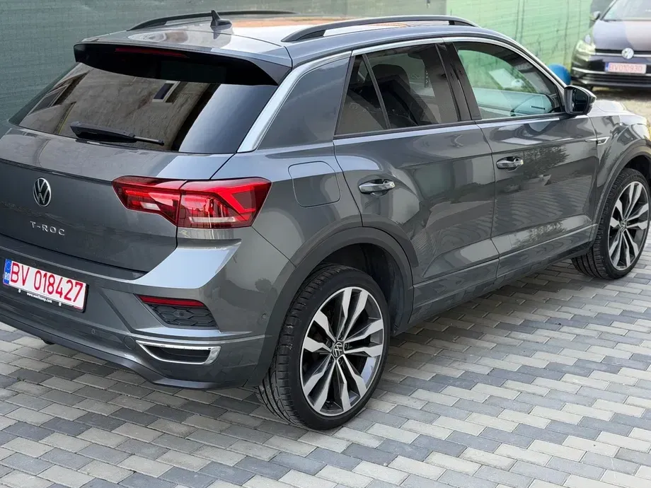 Volkswagen T-Roc — imagine 3