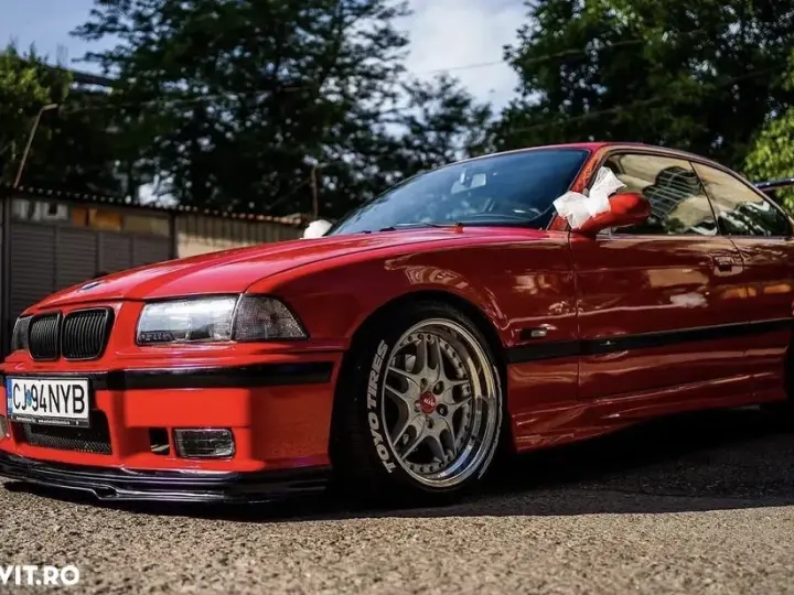 BMW Seria 3 E36 [1990 - 2000] ver-325-ci-coupe