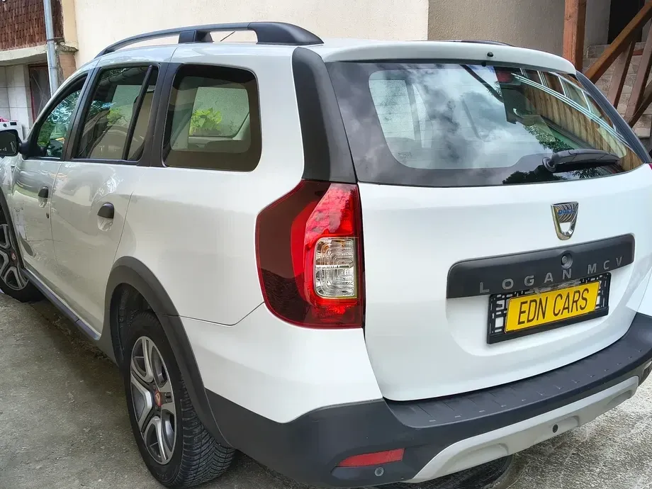 Dacia Logan MCV Blue dCi 95 Stepway — imagine 4