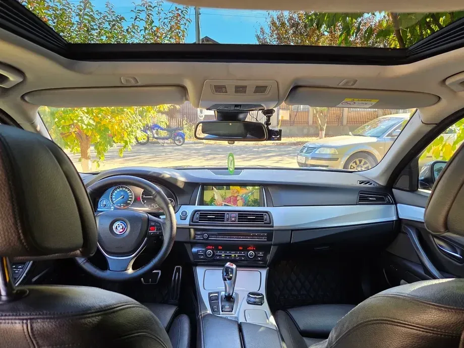 BMW Seria 5 F10/F11/F07 — imagine 5