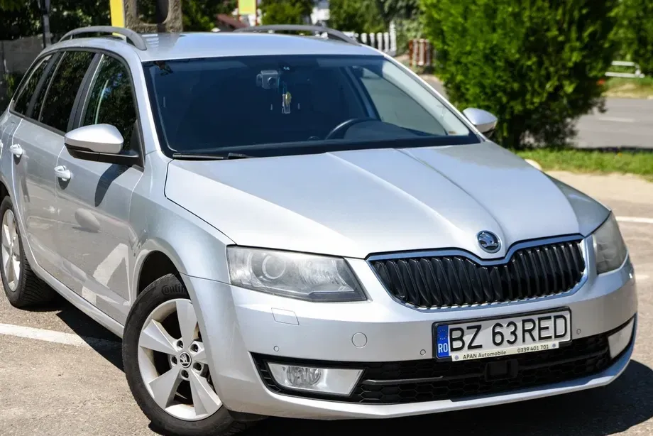 Škoda Octavia III — imagine 3