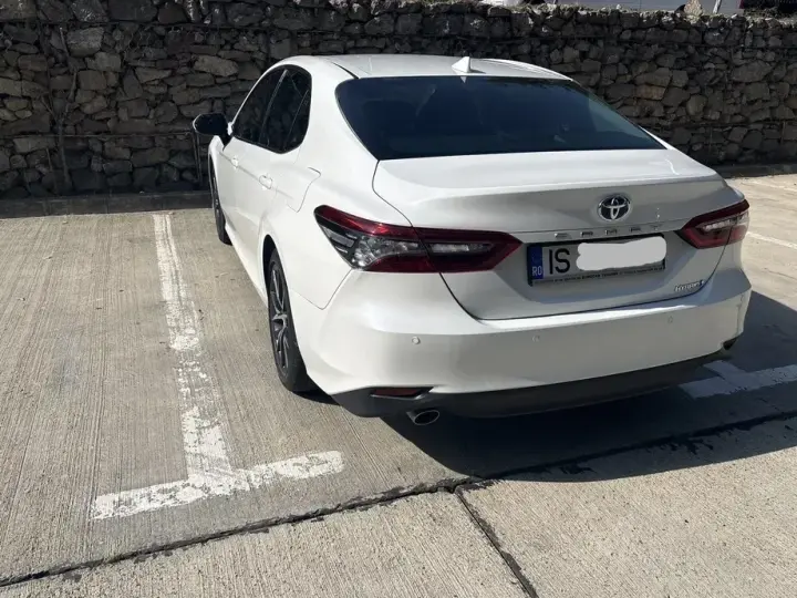 Toyota Camry VIII