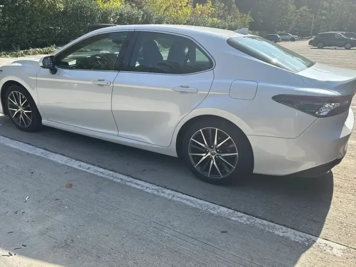 Toyota Camry VIII