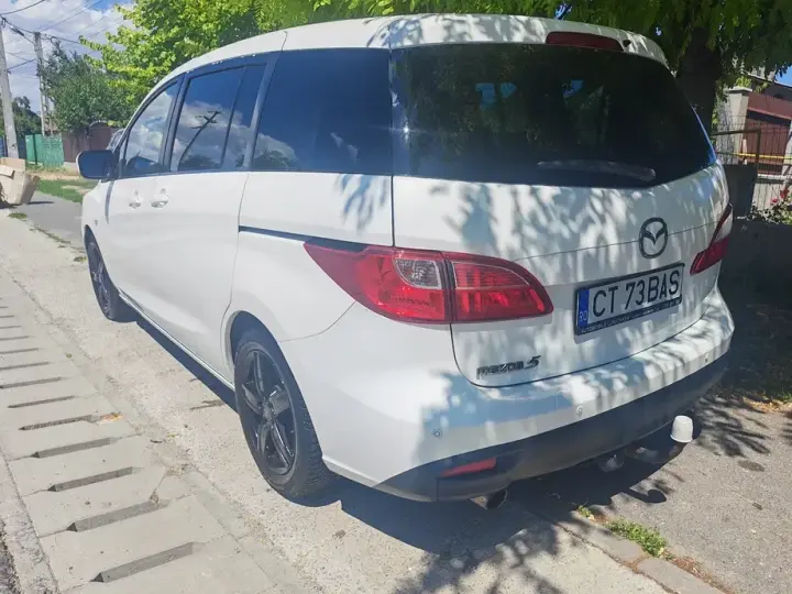 Mazda 5 II