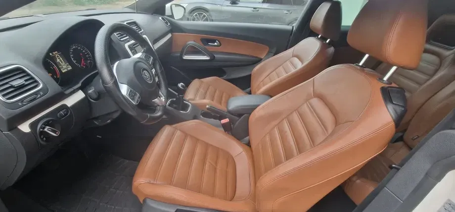 Volkswagen Scirocco 2.0 TDI DPF — imagine 4