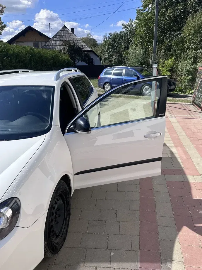 Volkswagen Golf — imagine 2