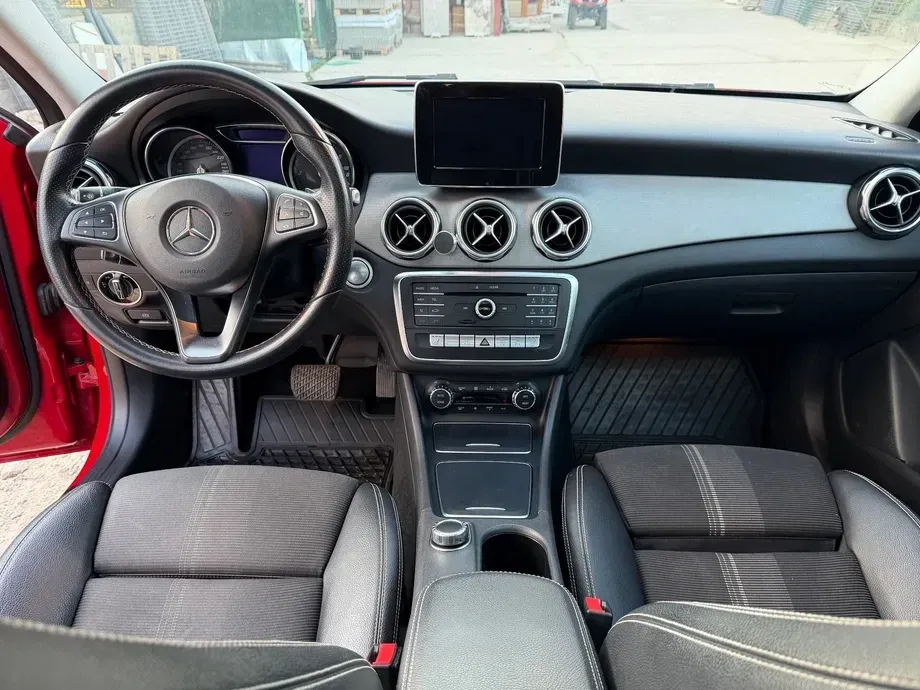 Mercedes-Benz GLA X156 200 d Aut. — imagine 5