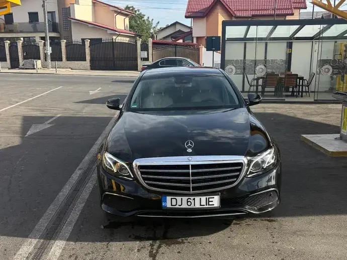 Mercedes-Benz E W212