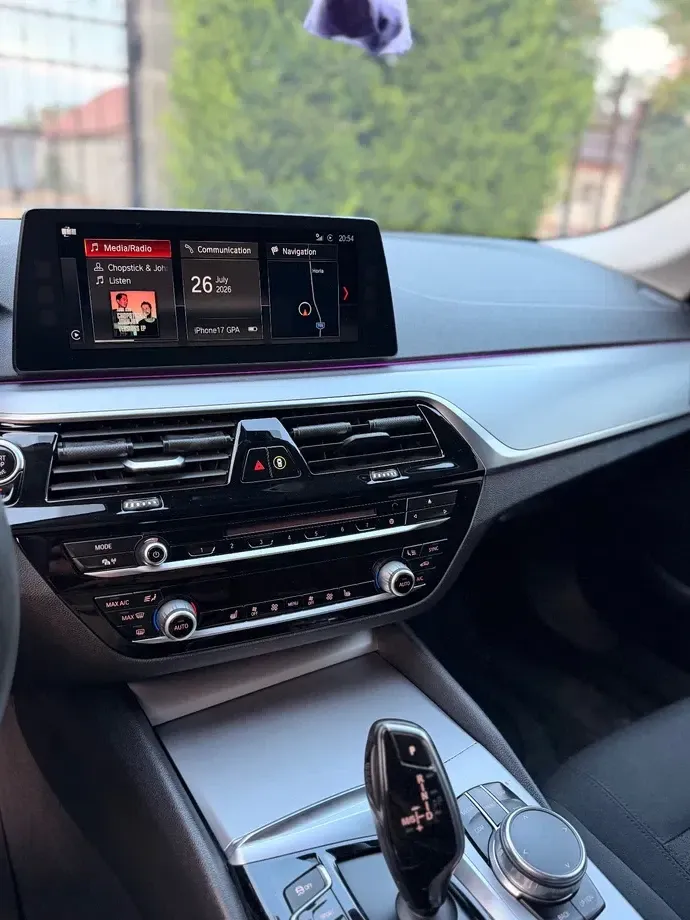 BMW Seria 5 G30/G31 520d AT — imagine 4
