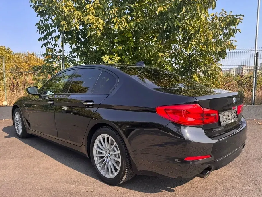 BMW Seria 5 520d Aut. Sport Line — imagine 5