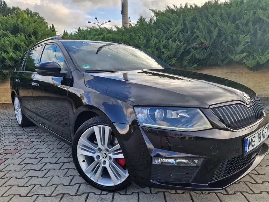 Škoda Octavia 2.0 TDI DSG RS — imagine 4