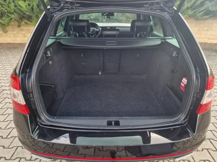 Škoda Octavia 2.0 TDI DSG RS