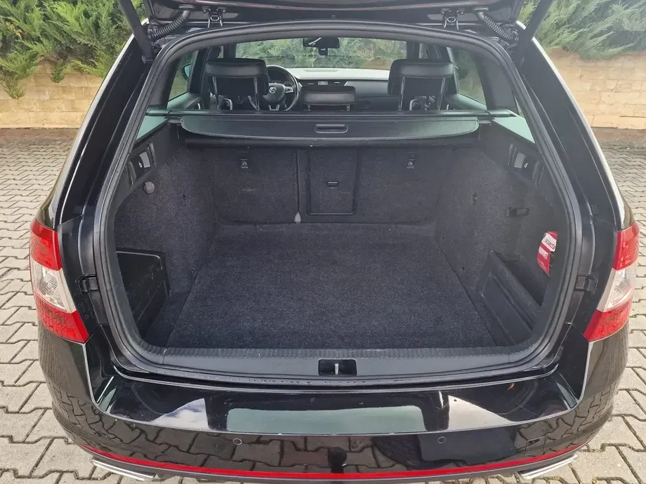 Škoda Octavia 2.0 TDI DSG RS — imagine 6