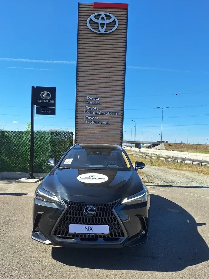 Lexus NX II 350h AWD CVT HEV Luxury — imagine 2