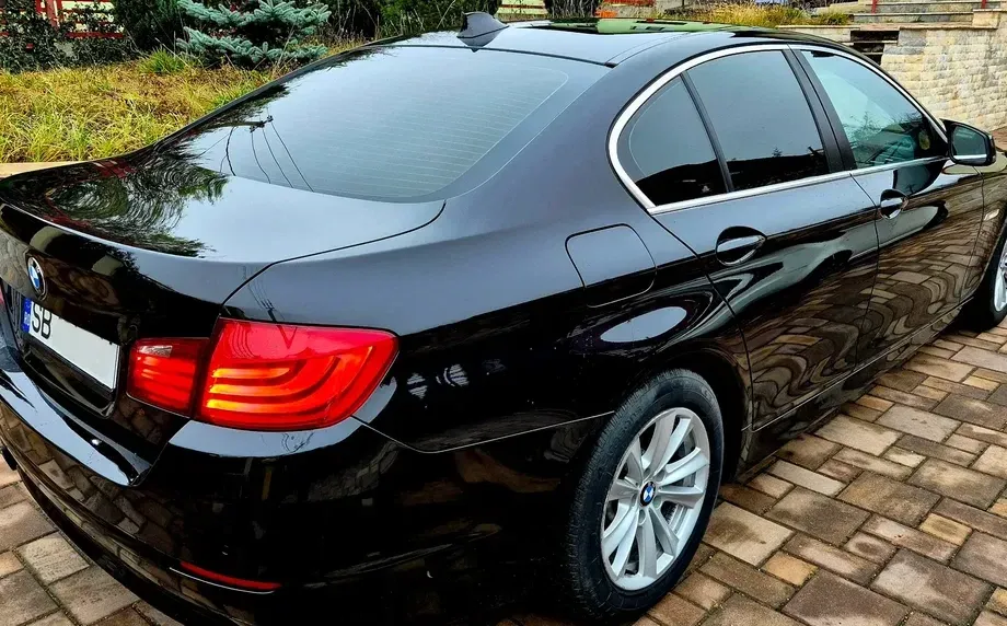 BMW Seria 5 F10/F11/F07 525d Aut. — imagine 3