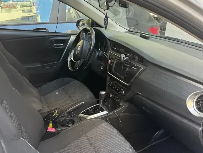 Toyota Auris II