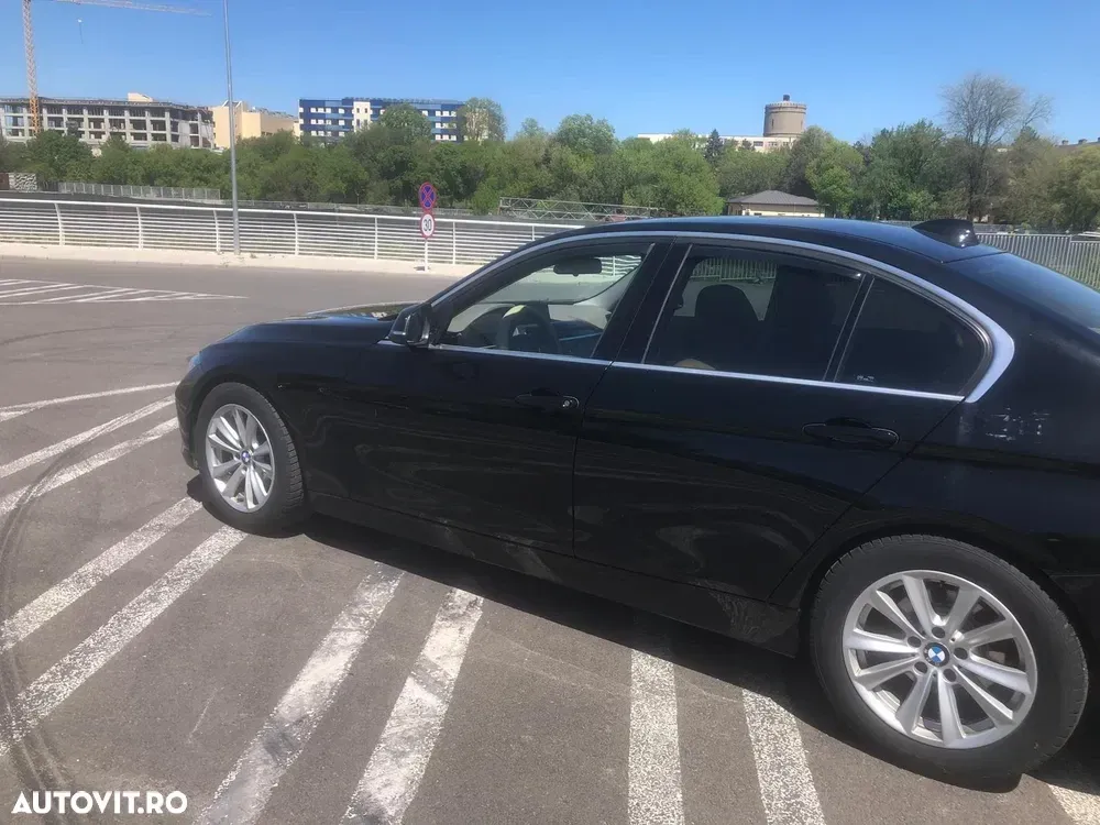BMW Seria 3 F30/F31/F34 [2011 - 2019] 320d Aut. Luxury Line — imagine 5