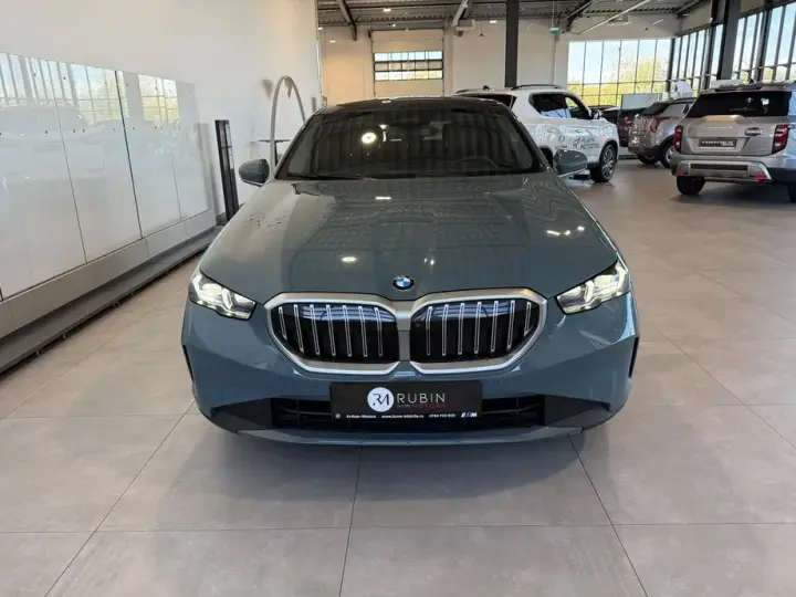 BMW Seria 5 G60/G61 520d xDrive AT MHEV