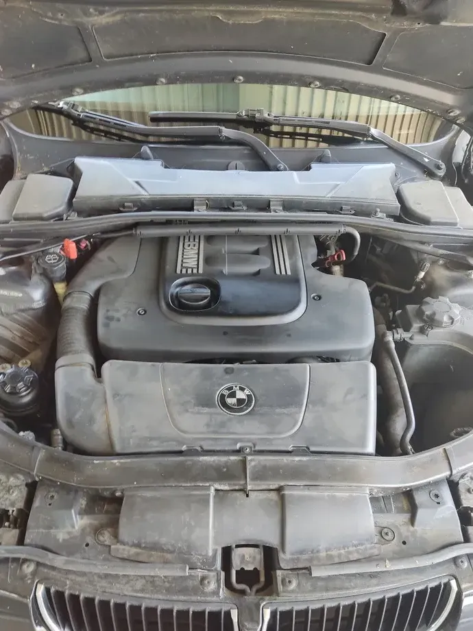 BMW Seria 3 E90/E91/E92/E93 — imagine 5