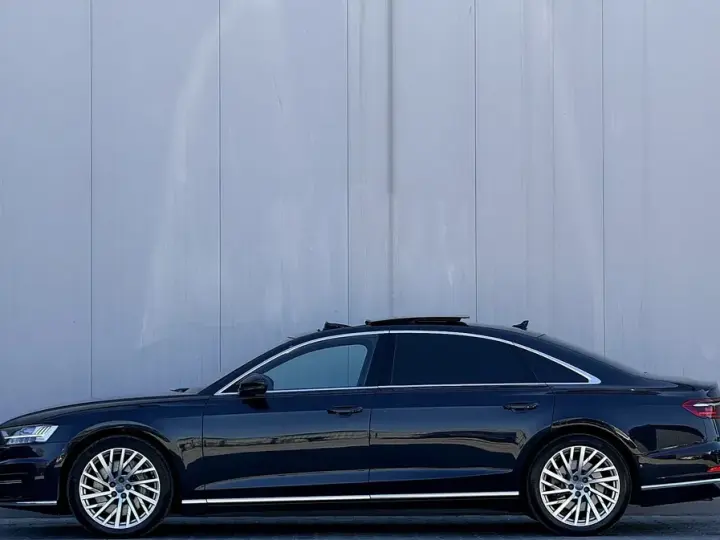 Audi A8 L 55 TFSI quattro tiptronic