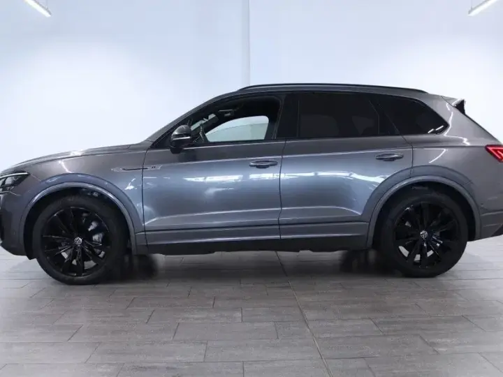 Volkswagen Touareg III V6 TDI 4MOTION R-Line