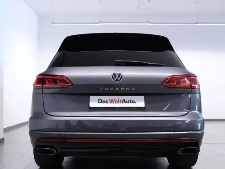 Volkswagen Touareg III V6 TDI 4MOTION R-Line