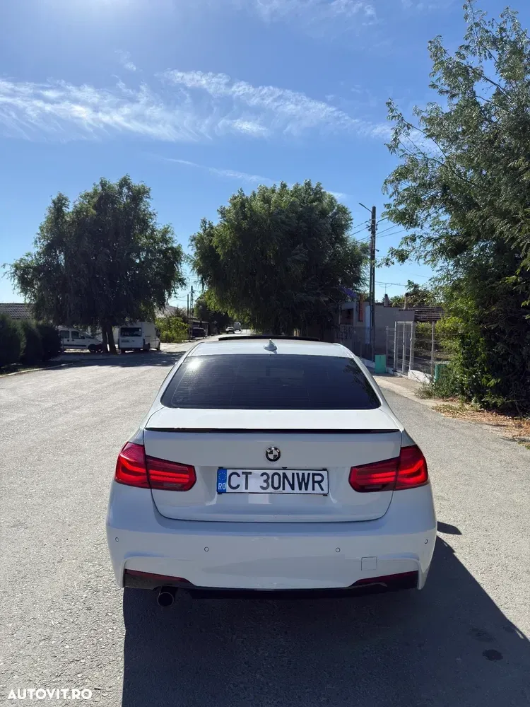 BMW Seria 3 F30/F31/F34 [2011 - 2019] — imagine 4