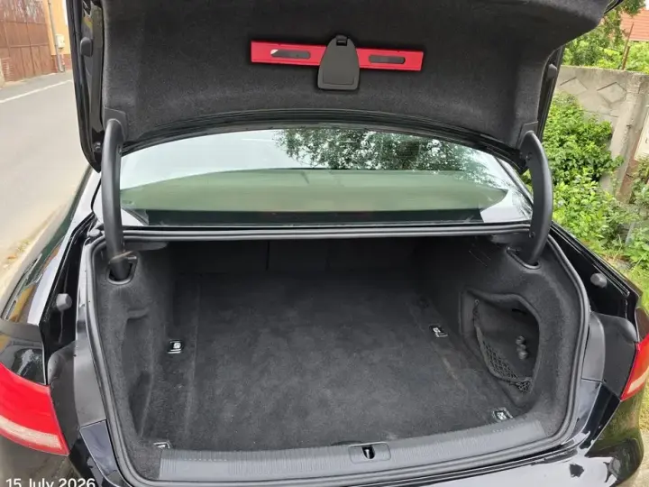 Audi A4 Limuzina B9 2.0 TDI quattro sport