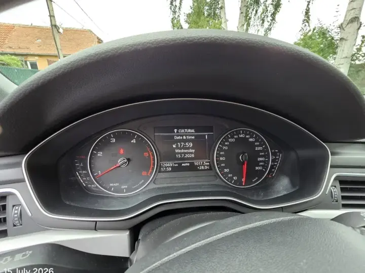 Audi A4 Limuzina B9 2.0 TDI quattro sport