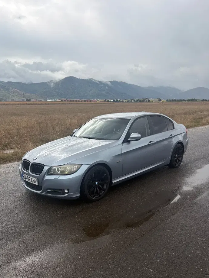 BMW Seria 3 E90/E91/E92/E93 318i — imagine 2
