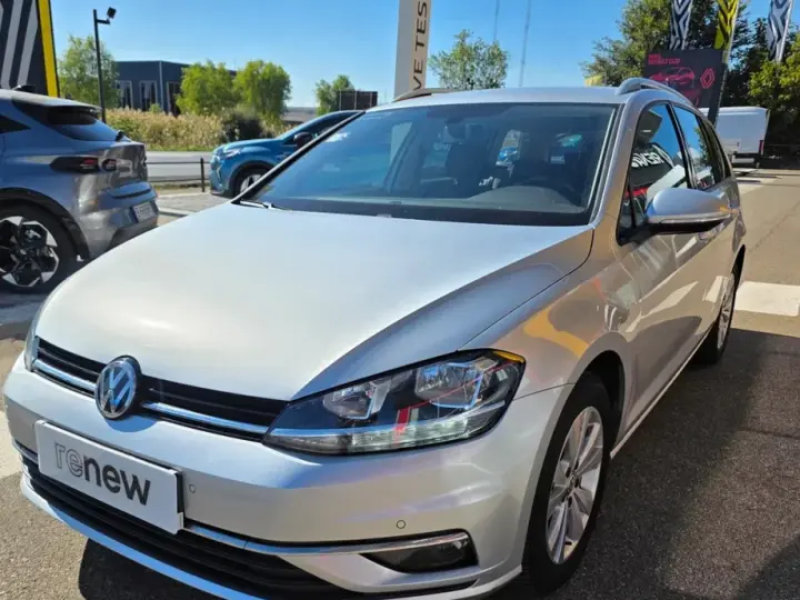 Volkswagen Golf VII