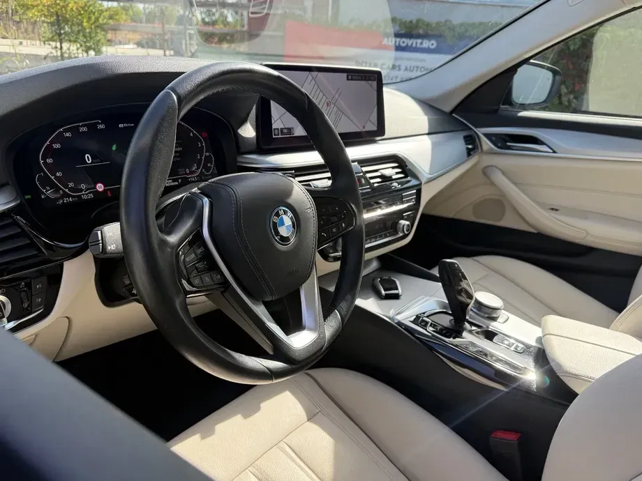 BMW Seria 5 G30/G31 520e Aut. Luxury Line — imagine 5