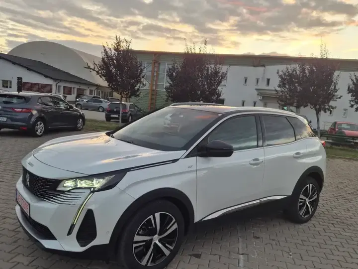 Peugeot 3008 II