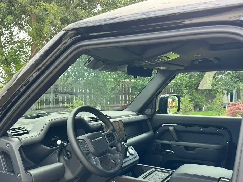 Land Rover Defender 90 3.0 D300 MHEV X-Dynamic HSE — imagine 5