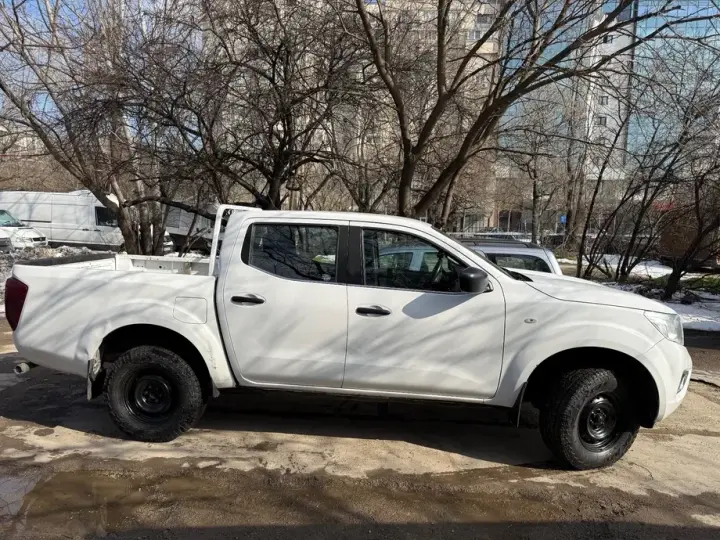 Nissan Navara Double Cab Acenta