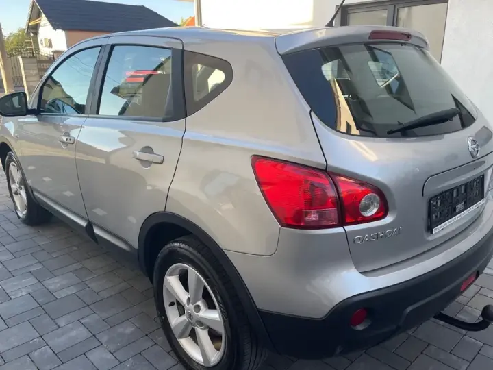 Nissan Qashqai I