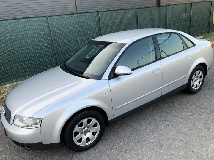 Audi A4 Limuzina B6 2.0