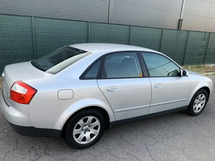 Audi A4 Limuzina B6 2.0