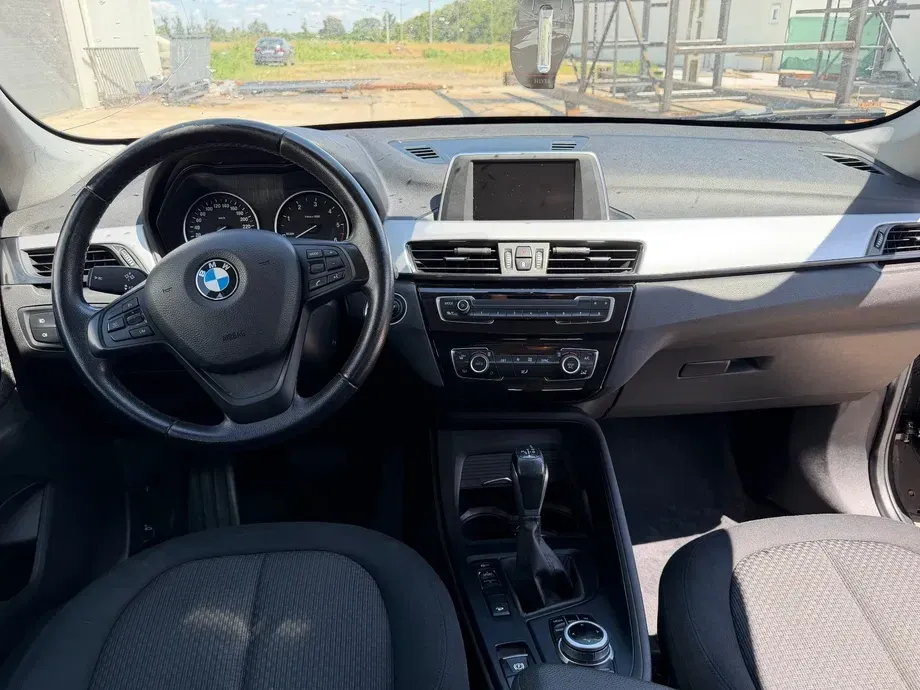 BMW X1 F48 — imagine 4