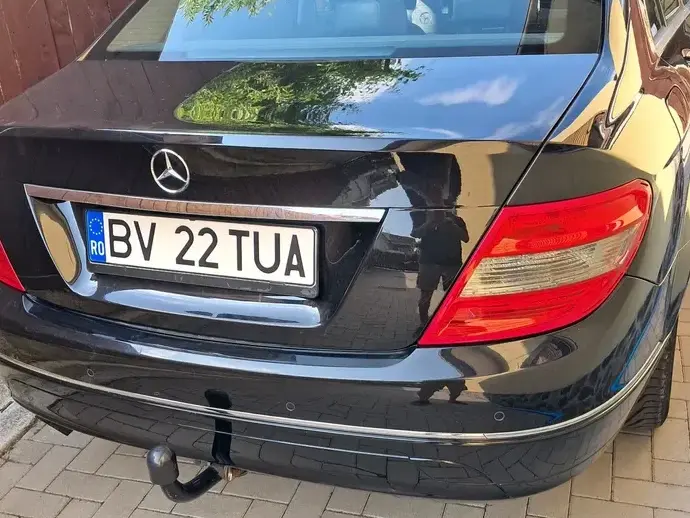 Mercedes-Benz C W204 180 CGI BlueEFFICIENCY