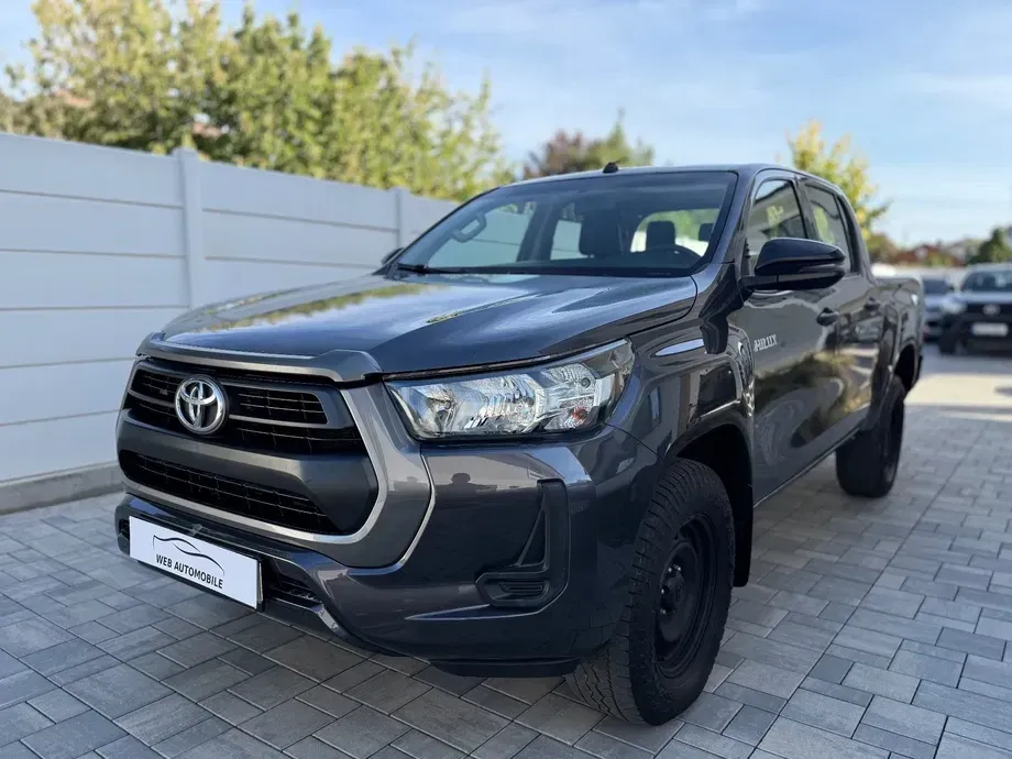 Toyota Hilux VIII 4x4 Double Cab Comfort — imagine 2