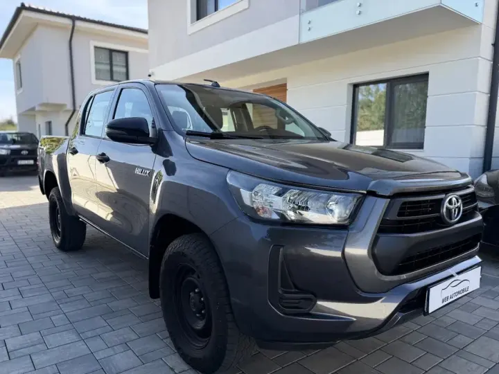 Toyota Hilux VIII 4x4 Double Cab Comfort