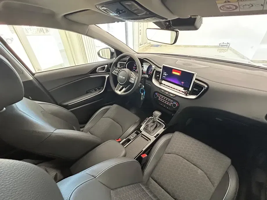 Kia XCeed 1.0 T-GDI MHEV 7DCT Style — imagine 6