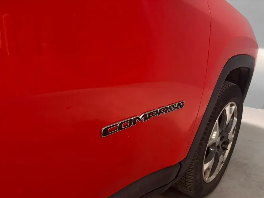 Jeep Compass 1.4 M-Air 4x4 AT Limited — imagine 4